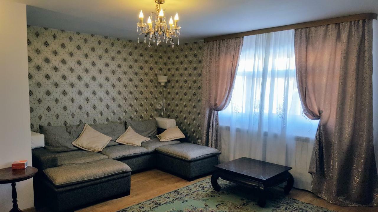 D&D Vila Villa Iasi Exterior foto